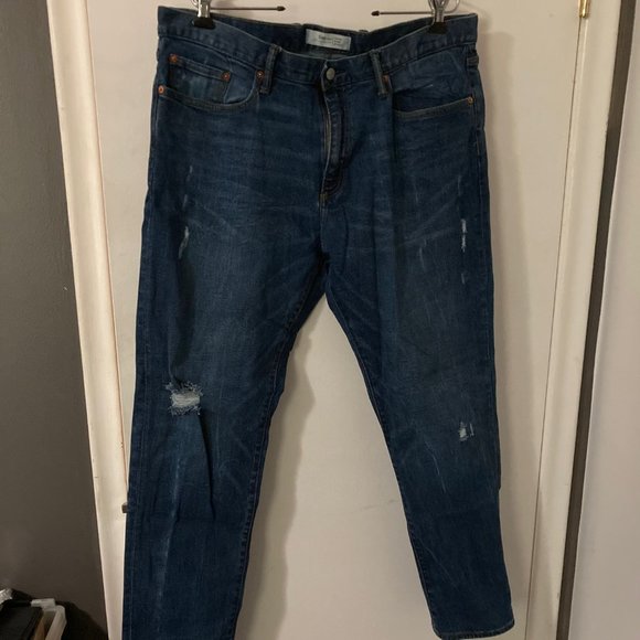 Gap 1969 jeans 38X30 - Picture 2 of 7